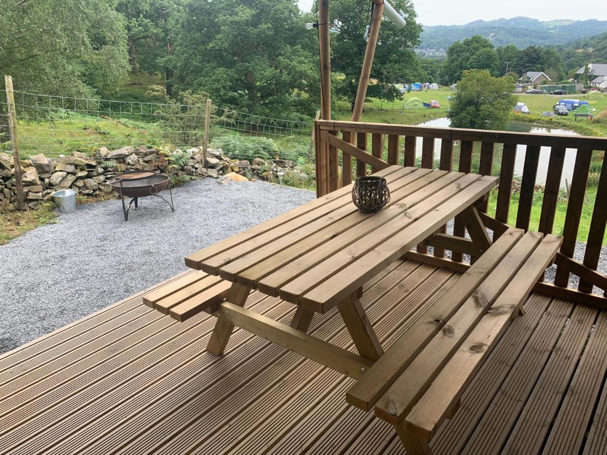 Mountain View Safari Tent With Hot Tub In The Heart Of Snowdonia دولغيلوو المظهر الخارجي الصورة